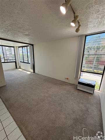 Building Photo - 1505 Alexander St