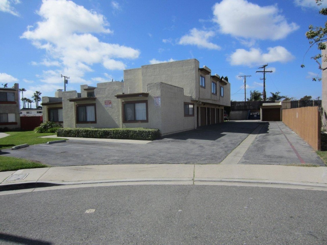 Foto principal - 6532 Westpark Pl