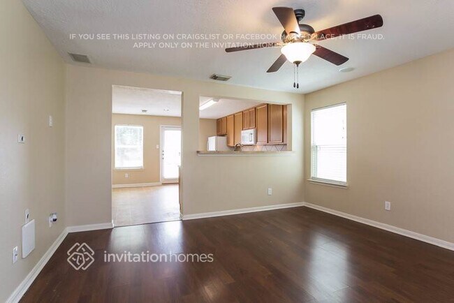 Foto del edificio - 3622 Fuller Bluff Dr