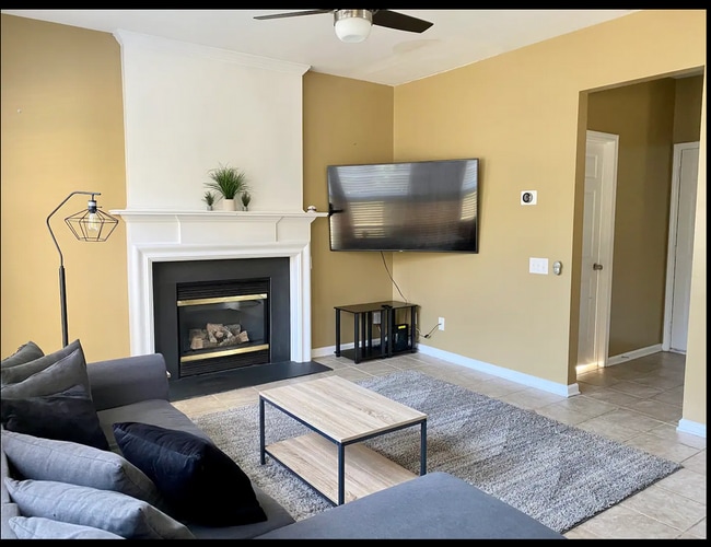 Foto del edificio - 10820 Rumson Ct