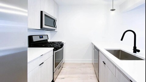 Foto del edificio - 1336 W Bryn Mawr Ave