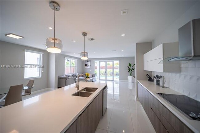 Foto del edificio - 3653 SW 26th St