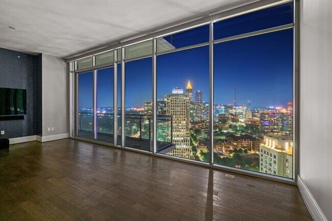 Foto del edificio - 1065 Peachtree St NE