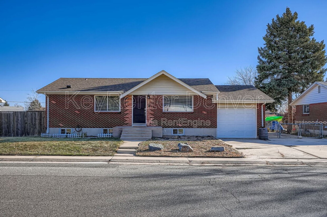 Foto principal - 6020 Wolff St