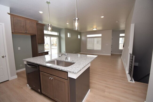 Building Photo - 212 E Allegheny Pl