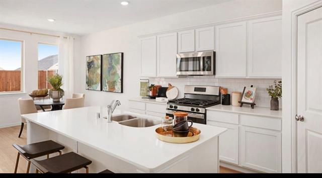 Foto del edificio - 8608 Whistling Duck Dr