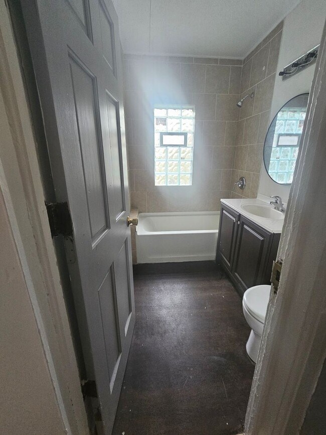 Foto del edificio - 3221 N 20th St