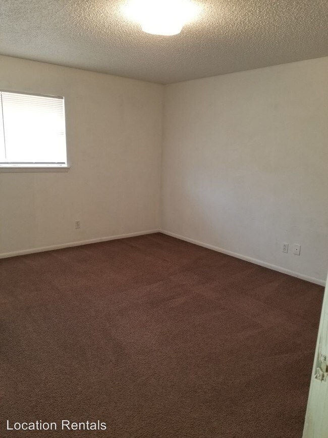 Building Photo - 2512 Avenue Q