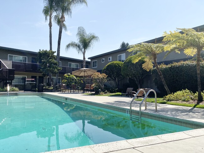 Building Photo - 1321 S Vine Ave Fullerton CA 92833
