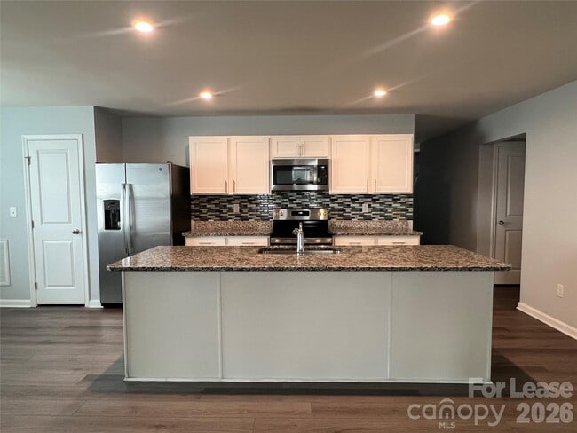 Foto del edificio - 1008 Skipjack Ln