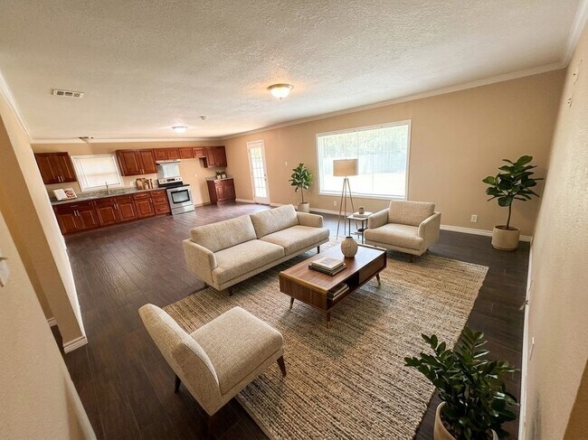 Foto del edificio - 1103 Boling Brook St