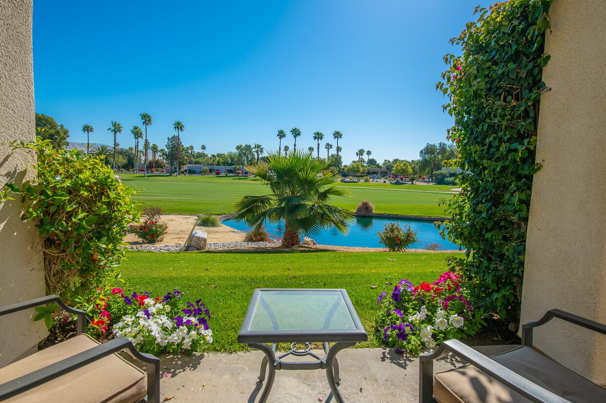 28704 Taos Ct, Cathedral City, CA 92234 Condo for Rent in Cathedral