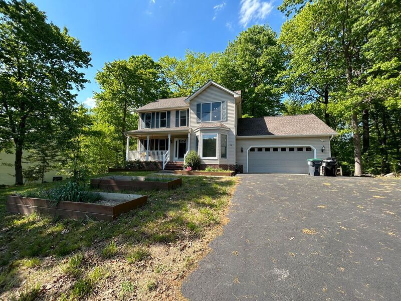 Primary Photo - 109 Hamlin Dr