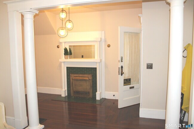 Foto del edificio - 44 Brownell St