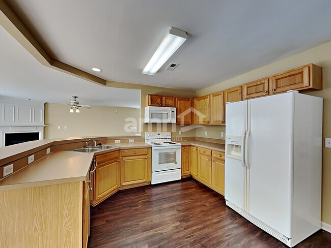 Foto del edificio - 5102 Wetlands Dr