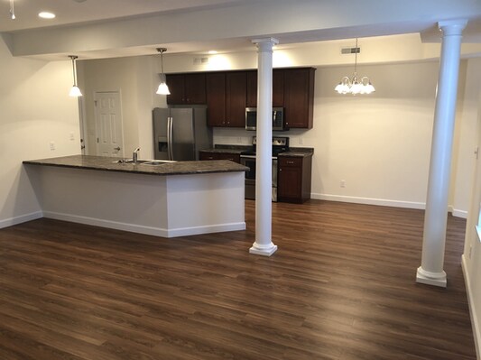 Building Photo - 1110 Black Diamond Dr