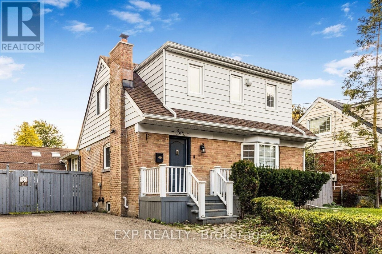 Primary Photo - 6 Erlesmere Ave