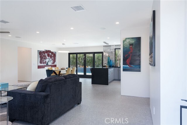 Foto del edificio - 3152 N Starr Rd