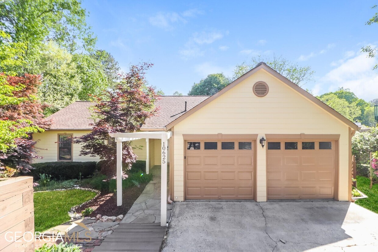 Primary Photo - 10625 Colony Glen Dr