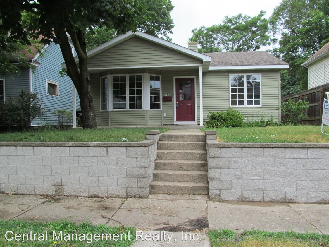 Primary Photo - 829 S 23rd St