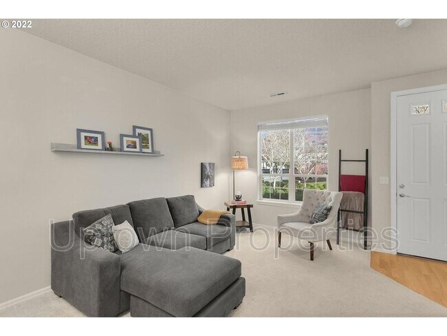 Building Photo - 11720 SW Willet Terrace