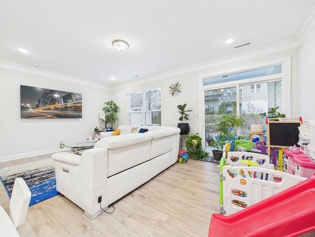 Building Photo - 4147 Black Ct