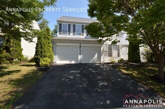 Building Photo - 122 Farmbrook Ln