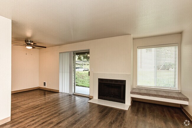 1HAB, 1BA - 720 ft² - Westhampton
