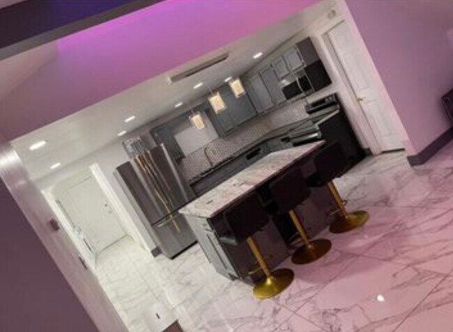 Building Photo - 23 North St