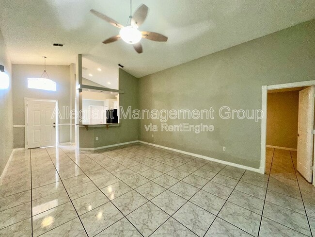 Building Photo - 2413 Hybrid Dr