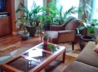 Foto del edificio - 40 Van Reipen Ave