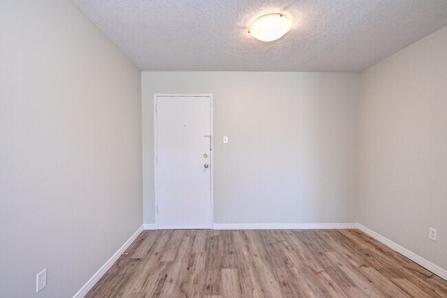 Photo du bâtiment - Galt View Apartments