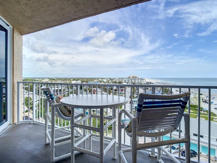 Primary Photo - Oceania Beach Club 808