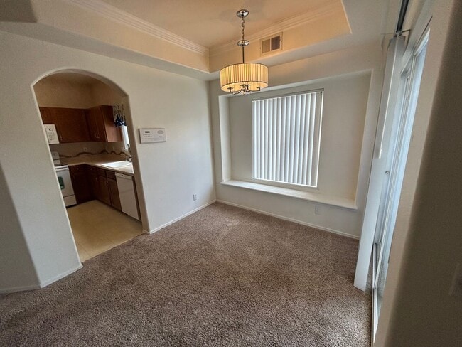 Building Photo - Nice 2 bedroom, 2 bath condo close to Fort...
