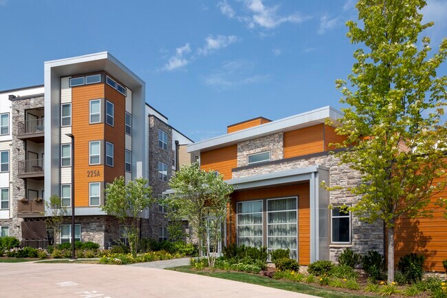 Building Photo - 200 Fallon Rd