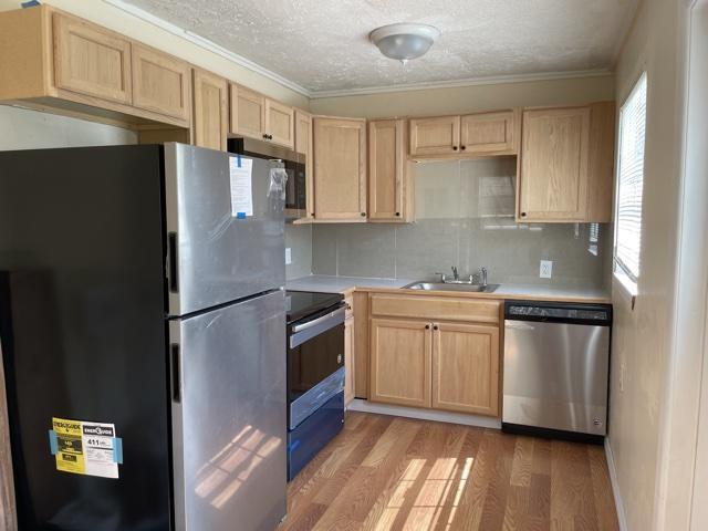Foto del edificio - 1425 W 30th St