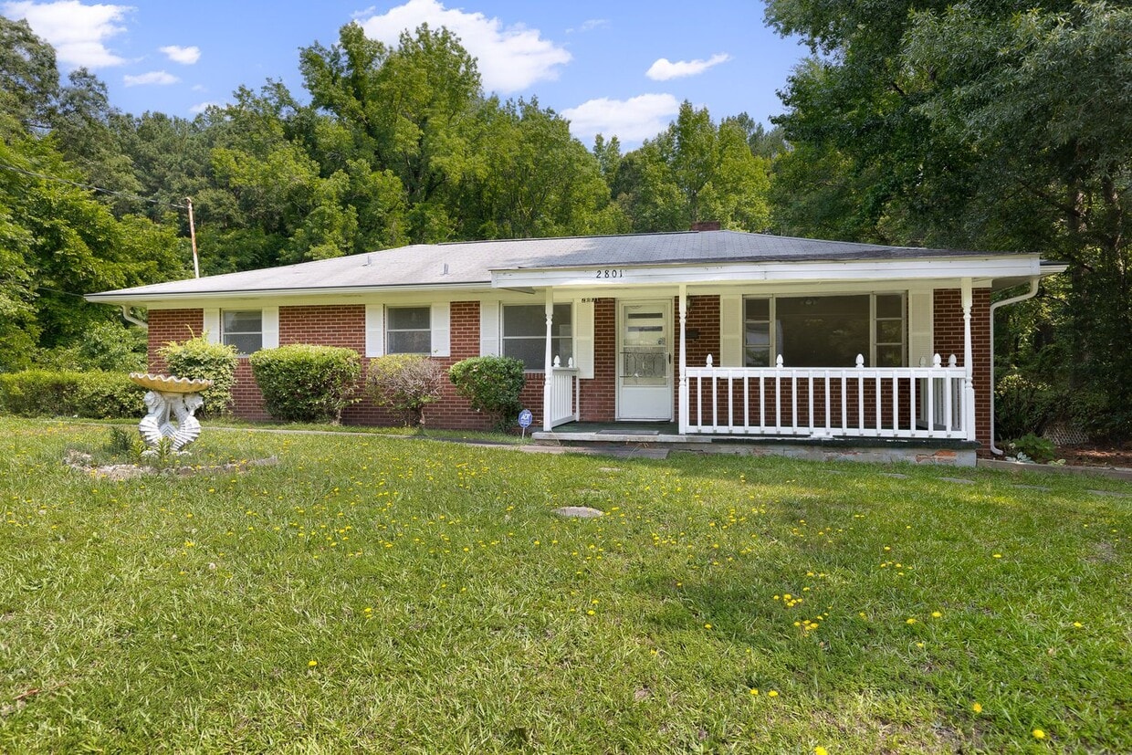 Primary Photo - 2801 Ashe St