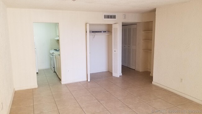 Building Photo - 10500 SW 108th Ave
