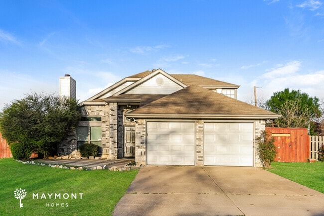 Building Photo - 6406 Mercedes Dr