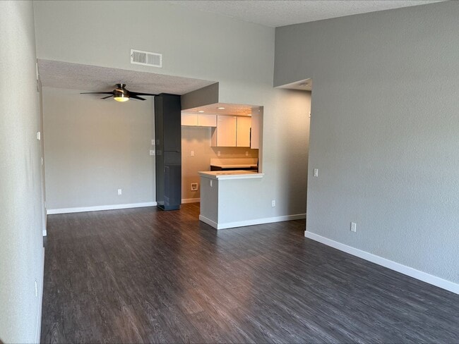 Interior Photo - The 3900 Apartments