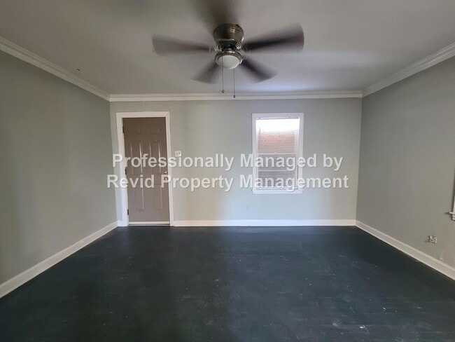 Photo - 1245 Elliston Rd House