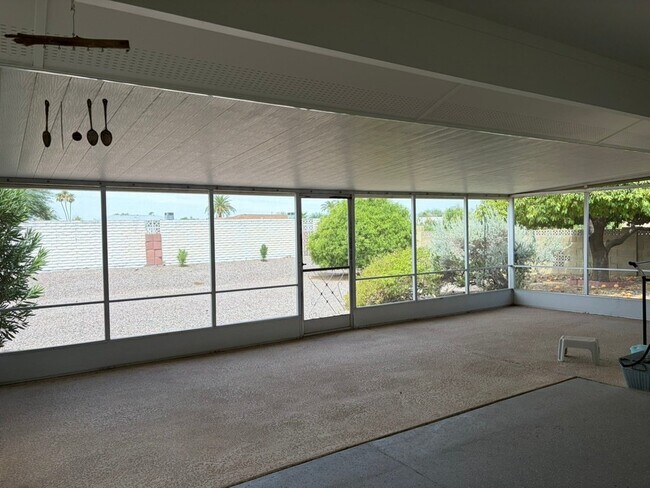 Foto del edificio - 20018 N Lakeforest Dr