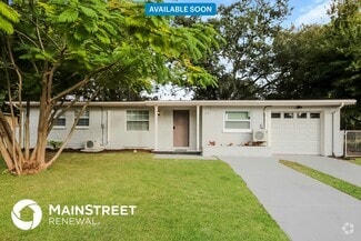 Building Photo - 214 Poinciana Cir