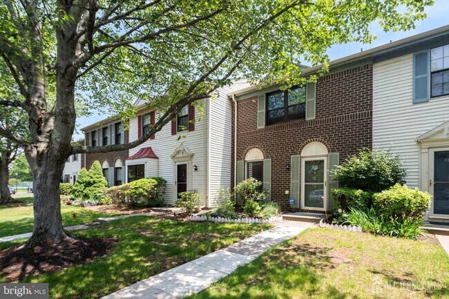 Foto del edificio - 101 Pear Tree Ln