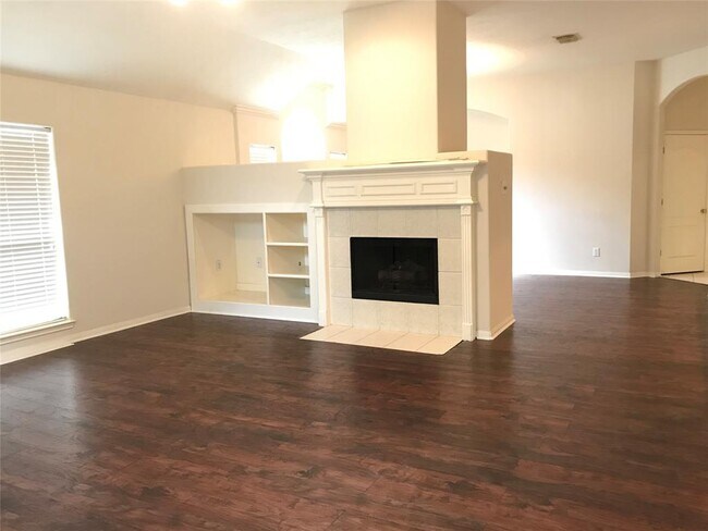 Foto del edificio - 103 Greenridge Cir