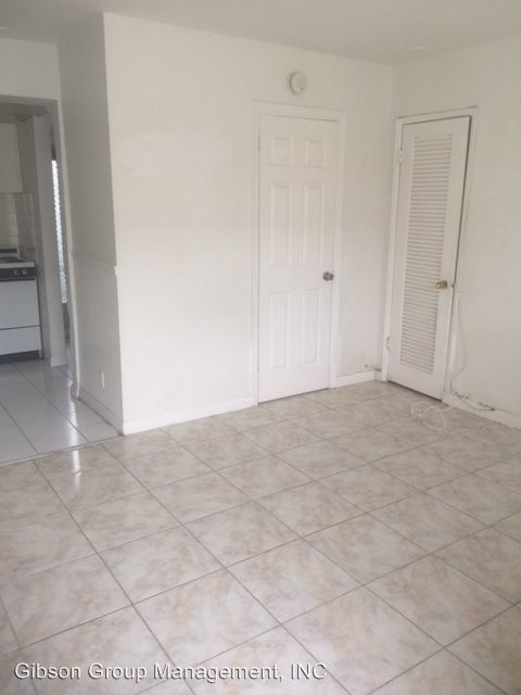 Foto del edificio - 1035 N Andrews Ave