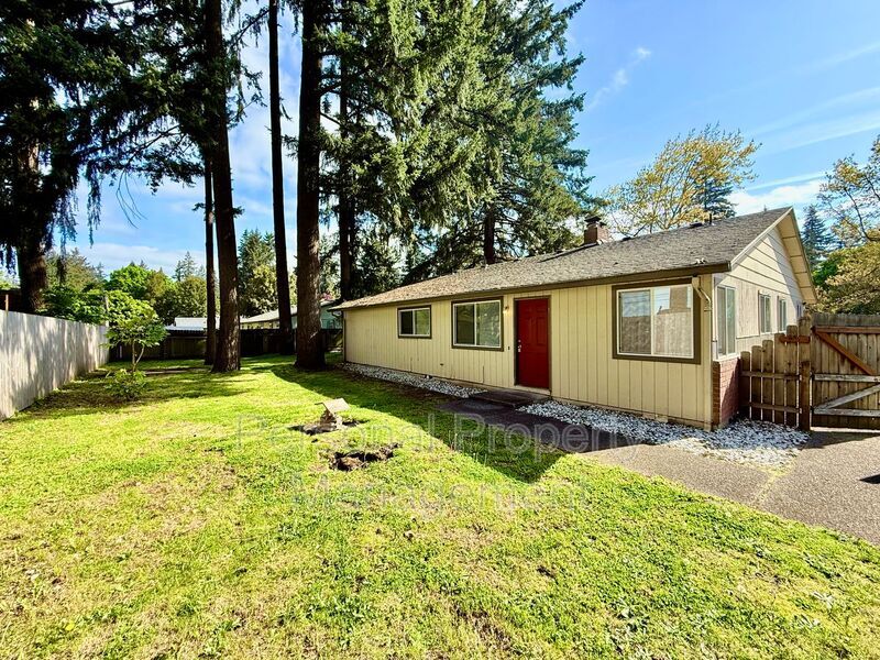 Foto principal - 14014 NE 9th St