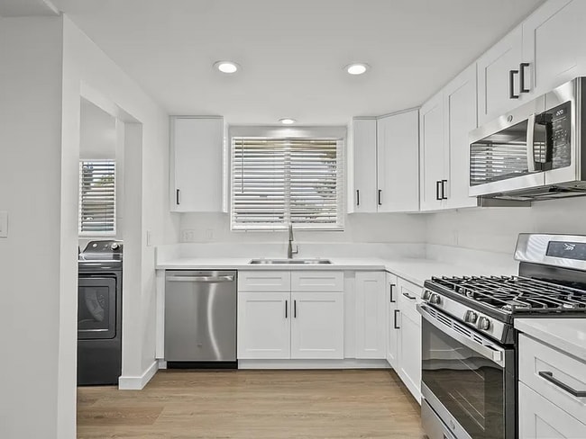 Building Photo - 16049 Tuba St