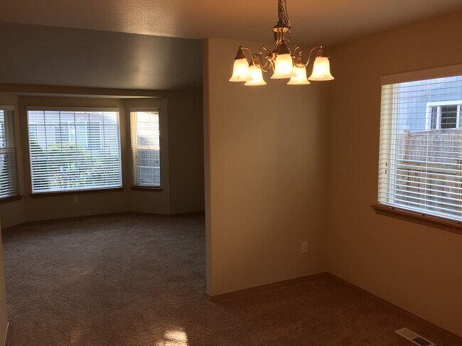 Foto del edificio - 17727 1st Ave Ct E