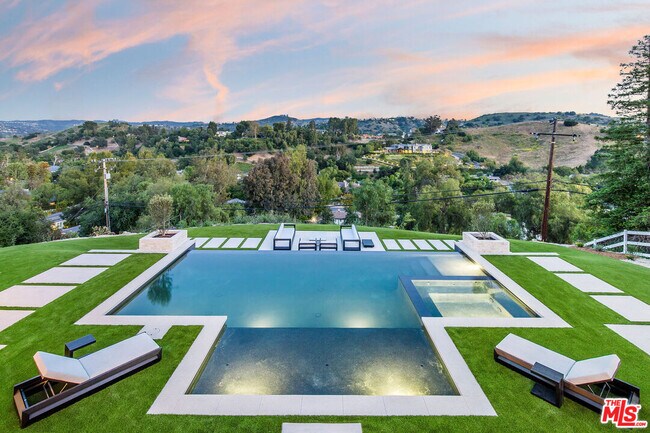 Foto del edificio - 5625 Penland Rd